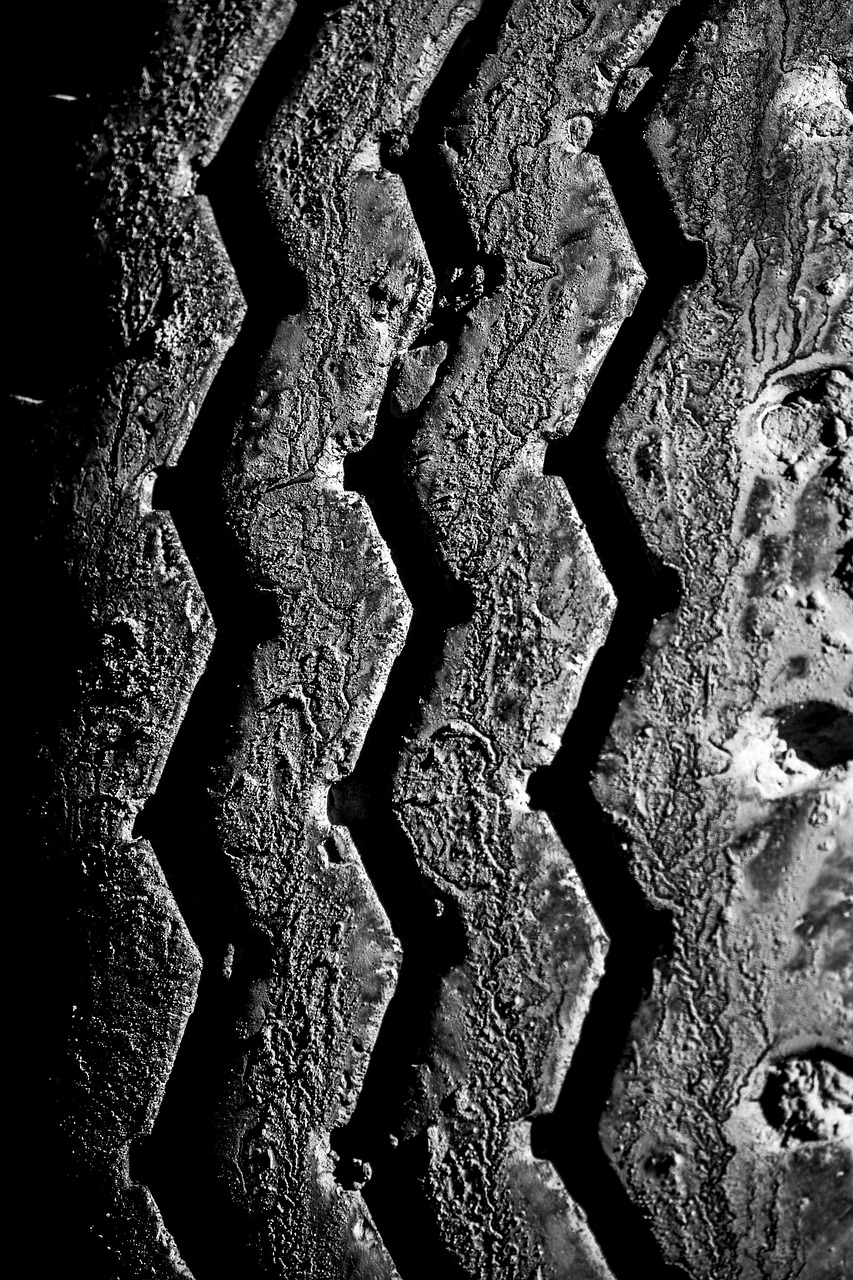 black and white, building, construction, pattern, abstract, truck, tyre, gray abstract, gray construction, gray truck
